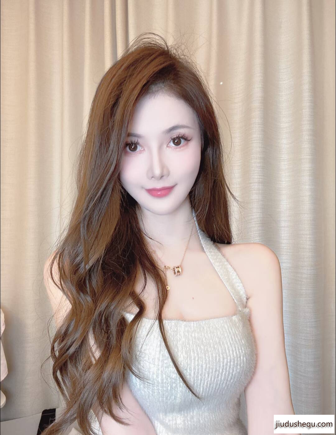 57513_MRSVUC2DF2X8244.png